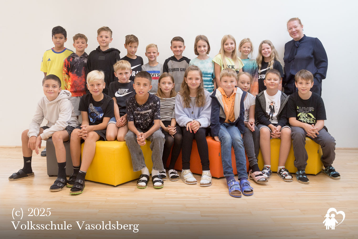 Klasse_4B_2025-26_1500x1000